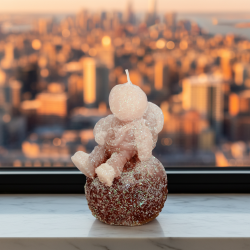 ASTRONAUT Candle – Icy Brown Glitter, Chocolate-Vanilla, Handmade - detail 4